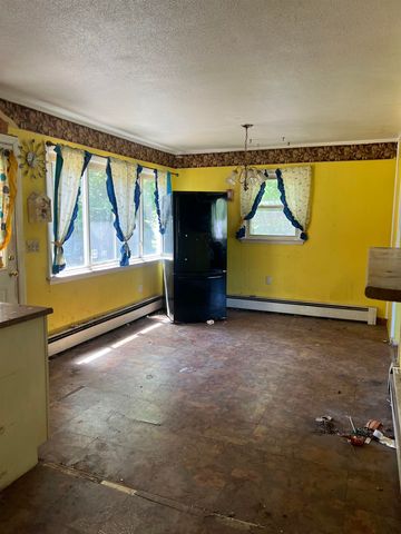 85 Weston Road, Manchester, NH 03103