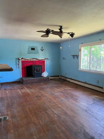 85 Weston Road, Manchester, NH 03103