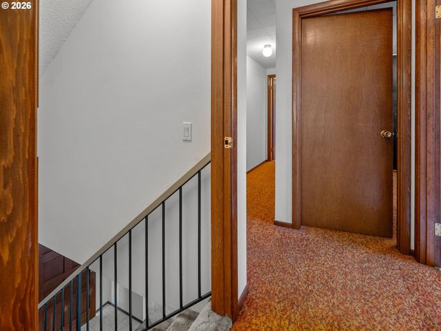 3116 Ne BROGDEN St, Hillsboro, OR 97124