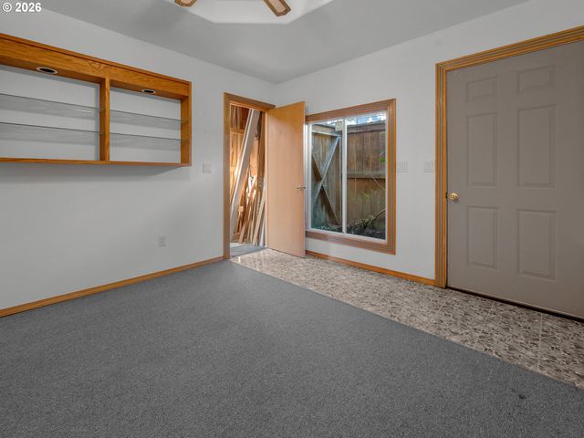3116 Ne BROGDEN St, Hillsboro, OR 97124