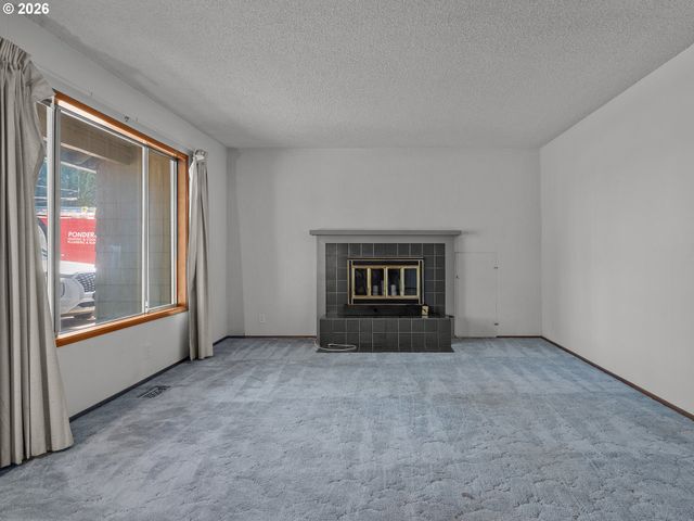3116 Ne BROGDEN St, Hillsboro, OR 97124