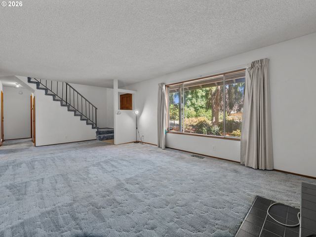 3116 Ne BROGDEN St, Hillsboro, OR 97124