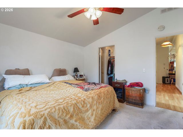 406 FIRST St, Rufus, OR 97050