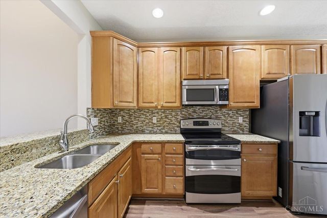 3211 Grand Falls Boulevard, Deerfield Twp., OH 45039