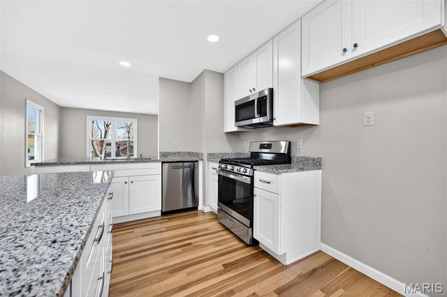 2643 Bonniebrook Drive, Maryland Heights, MO 63043