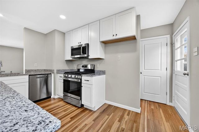 2643 Bonniebrook Drive, Maryland Heights, MO 63043