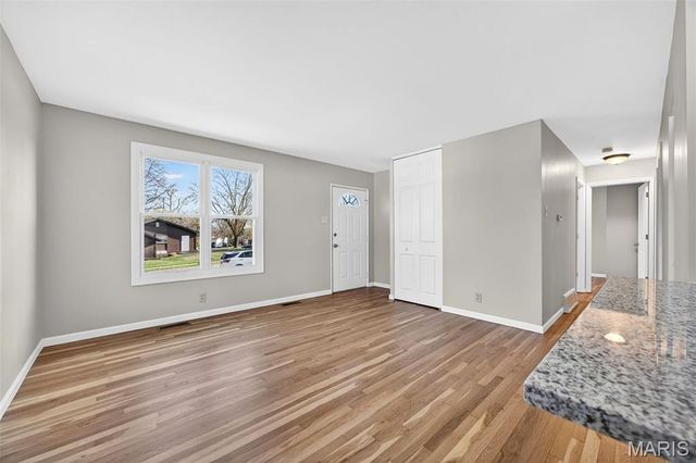 2643 Bonniebrook Drive, Maryland Heights, MO 63043