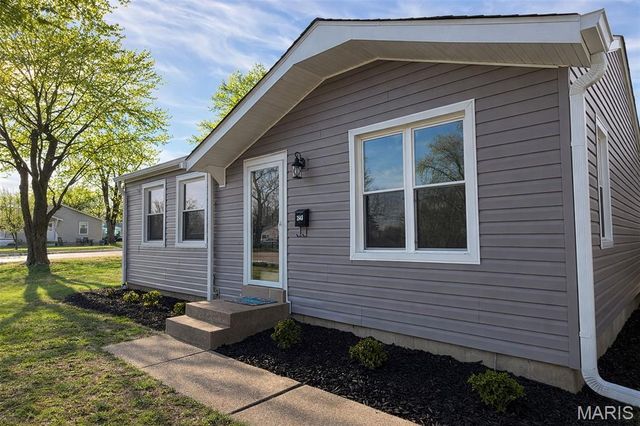 2643 Bonniebrook Drive, Maryland Heights, MO 63043