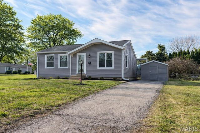 2643 Bonniebrook Drive, Maryland Heights, MO 63043