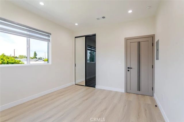 11112 Emelita Street, North Hollywood, CA 91601