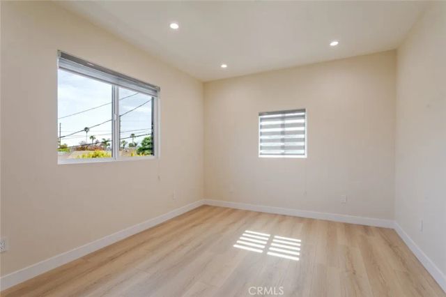 11112 Emelita Street, North Hollywood, CA 91601