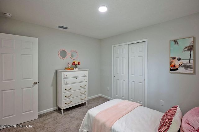 16243 N MAIN Street, Jacksonville, FL 32218