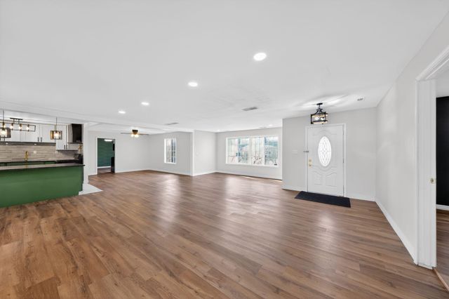 1908 Central Drive, Gary, IN 46407