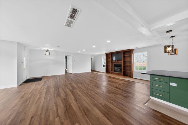 1908 Central Drive, Gary, IN 46407