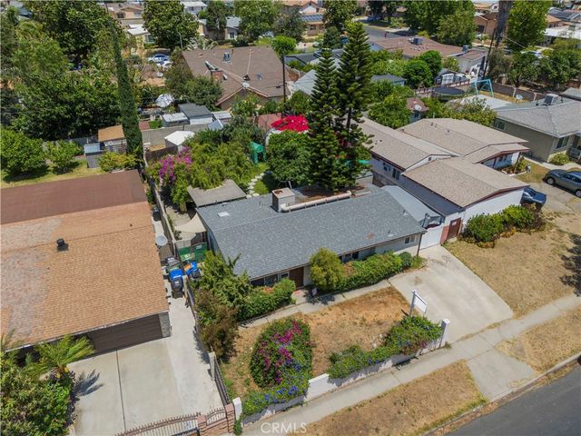 13873 Lanark, Panorama City, CA 91402
