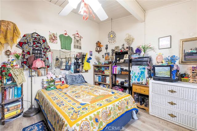 13873 Lanark, Panorama City, CA 91402