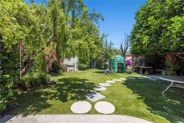 13873 Lanark, Panorama City, CA 91402