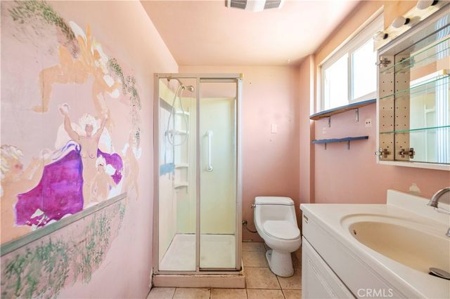 13873 Lanark, Panorama City, CA 91402