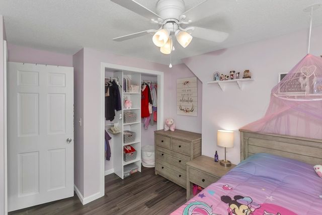 21 Brentwood St, Springfield, MA 01108