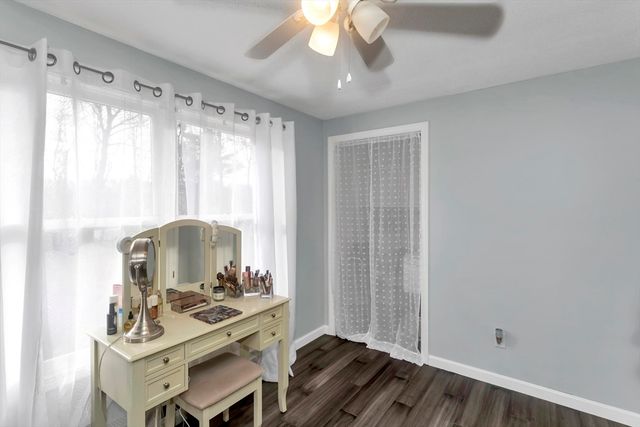 21 Brentwood St, Springfield, MA 01108