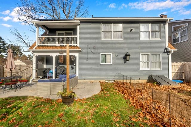 21 Brentwood St, Springfield, MA 01108