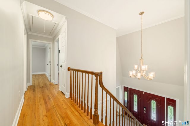 20 Whitefield Drive, Trumbull, CT 06611