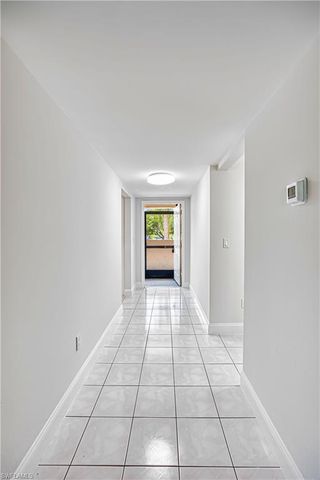 7430 Lake Breeze DR 203, Fort Myers, FL 33907