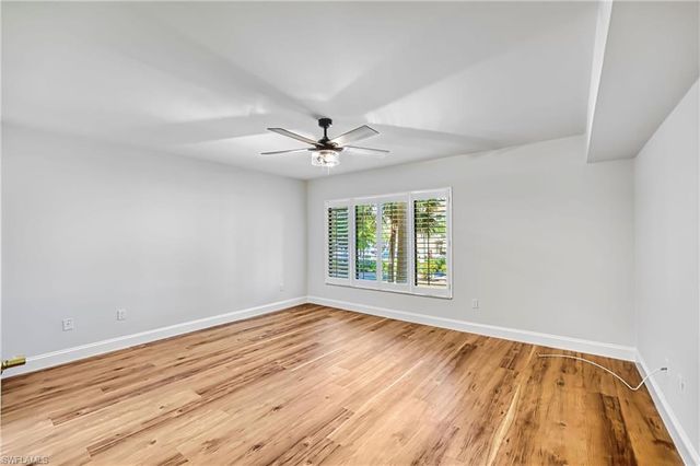 7430 Lake Breeze DR 203, Fort Myers, FL 33907
