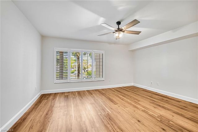 7430 Lake Breeze DR 203, Fort Myers, FL 33907