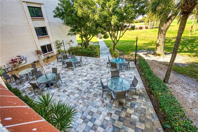 7430 Lake Breeze DR 203, Fort Myers, FL 33907