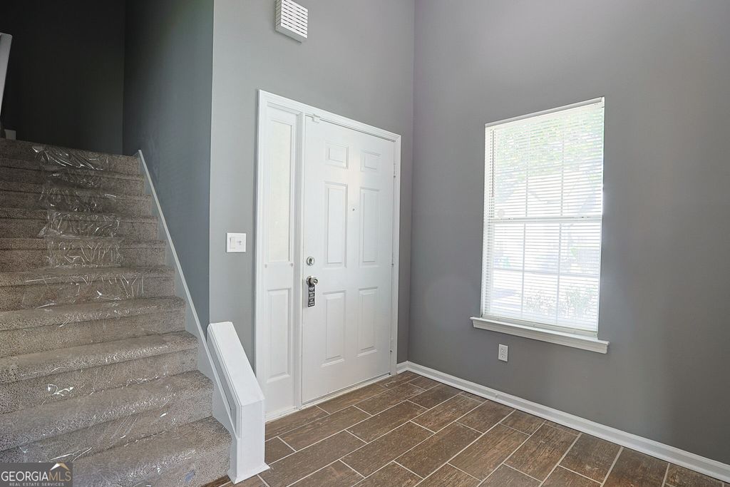 5964 Sherwood Trace, Lithonia, GA 30038 — photo 4