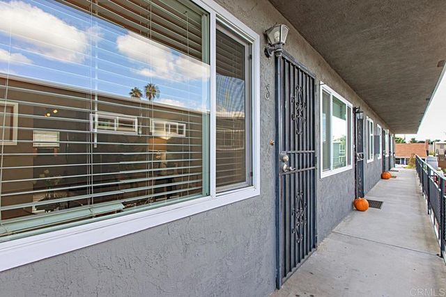 4633 Bancroft Street 8, San Diego, CA 92116