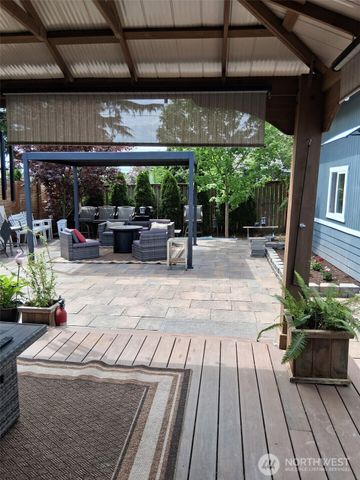8242 S 128th Street, Seattle, WA 98178