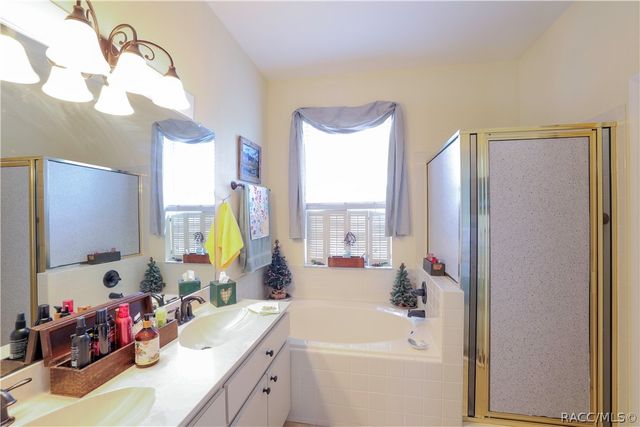 209 W Rexford Drive, Beverly Hills, FL 34465