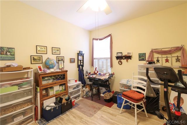 209 W Rexford Drive, Beverly Hills, FL 34465