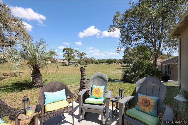 209 W Rexford Drive, Beverly Hills, FL 34465