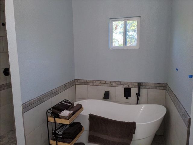 1219 N 16th Street, Waco, TX 76707