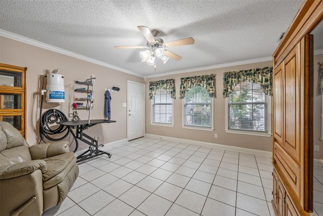 608 Green Meadow Trail, Holly Lake Ranch, TX 75765
