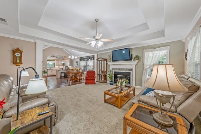 608 Green Meadow Trail, Holly Lake Ranch, TX 75765