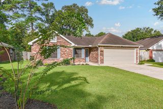 5703 Alpine Heights, Porter, TX 77365