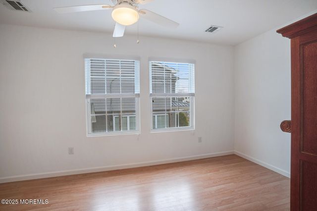 9 Lake Saint Clair Drive, Little Egg Harbor, NJ 08087