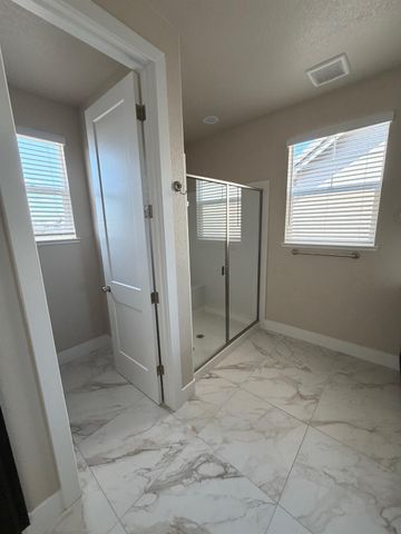 378 Tigris St, Manteca, CA 95337