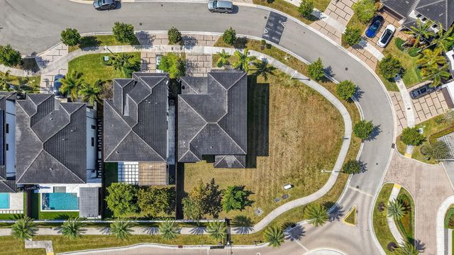 15505 NW 89th Court, Miami Lakes, FL 33018