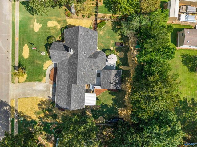 102 Emerald Drive, Harvest, AL 35749