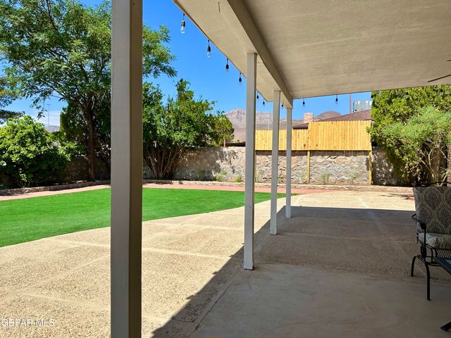 4520 R T CASSIDY Drive, El Paso, TX 79924