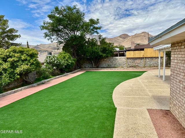 4520 R T CASSIDY Drive, El Paso, TX 79924