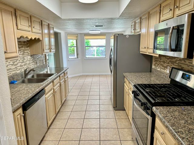 4520 R T CASSIDY Drive, El Paso, TX 79924