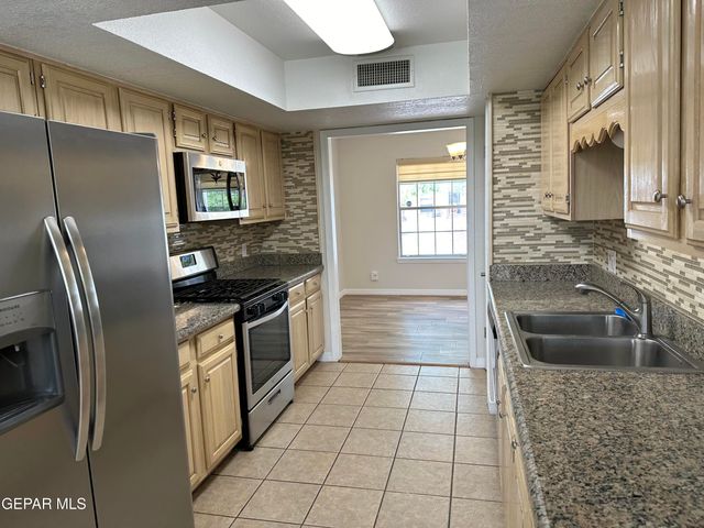 4520 R T CASSIDY Drive, El Paso, TX 79924