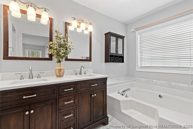 30 Richmond Park Drive, Cameron, NC 28326