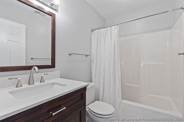 30 Richmond Park Drive, Cameron, NC 28326